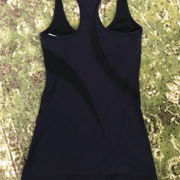 Gap racer back navy/black workout tank, XS - Picture 8 of 11
